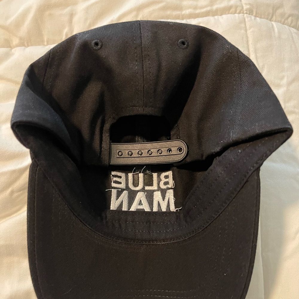 Blue man group SnapBack hat - Picture 2 of 2